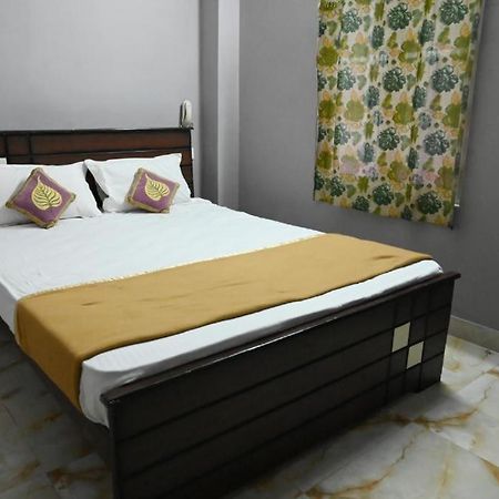 Sathya Guest House Tiruvannāmalai エクステリア 写真